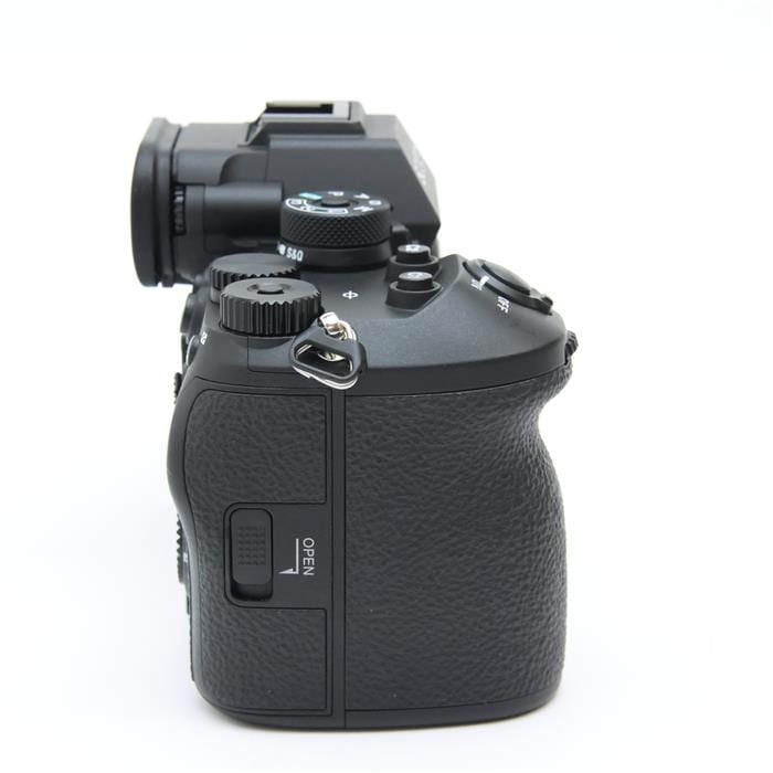 α1II ボディILCE-1M2