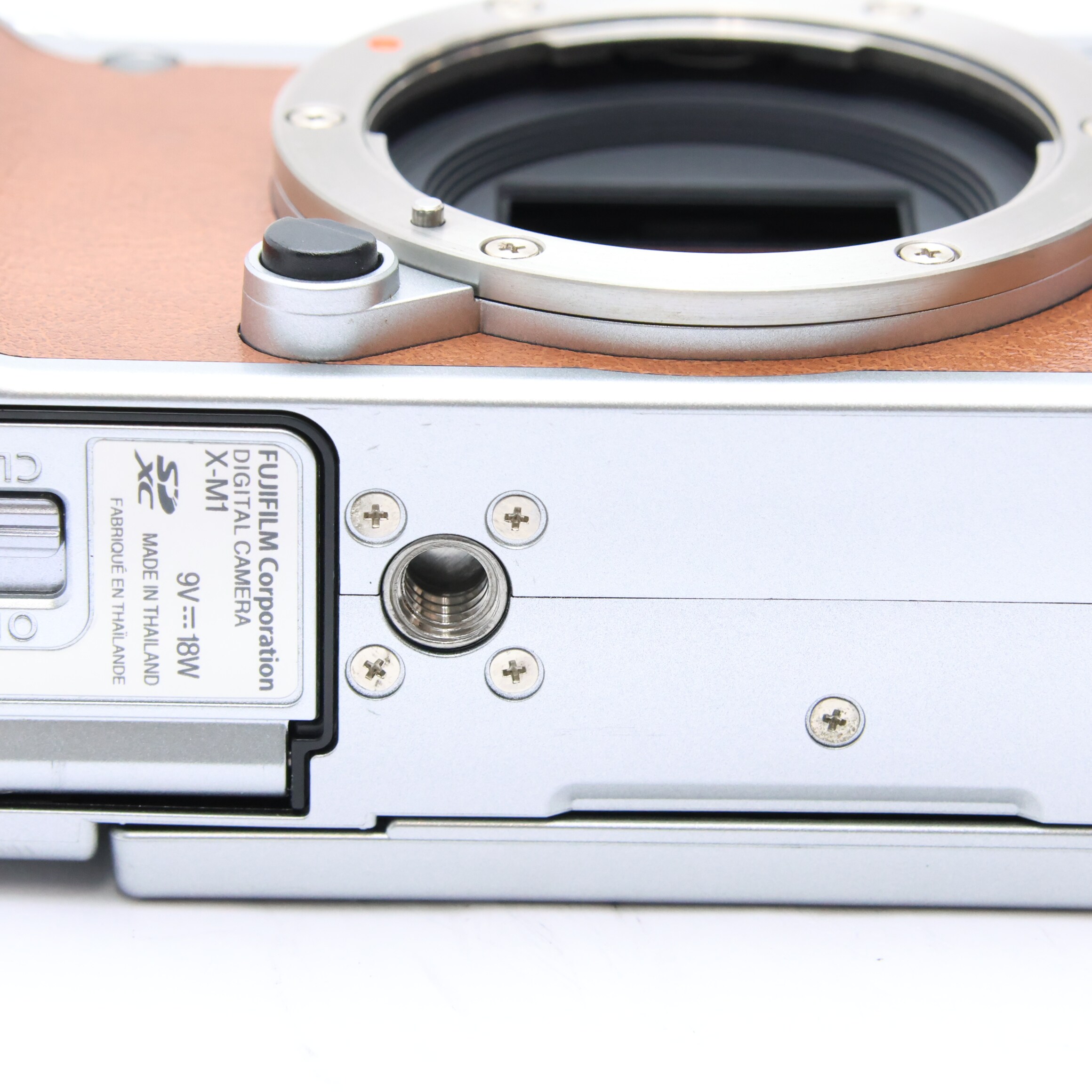 中古)FUJIFILM (フジフイルム) X-M1 ボディ ブラウン ブラウン（商品ID