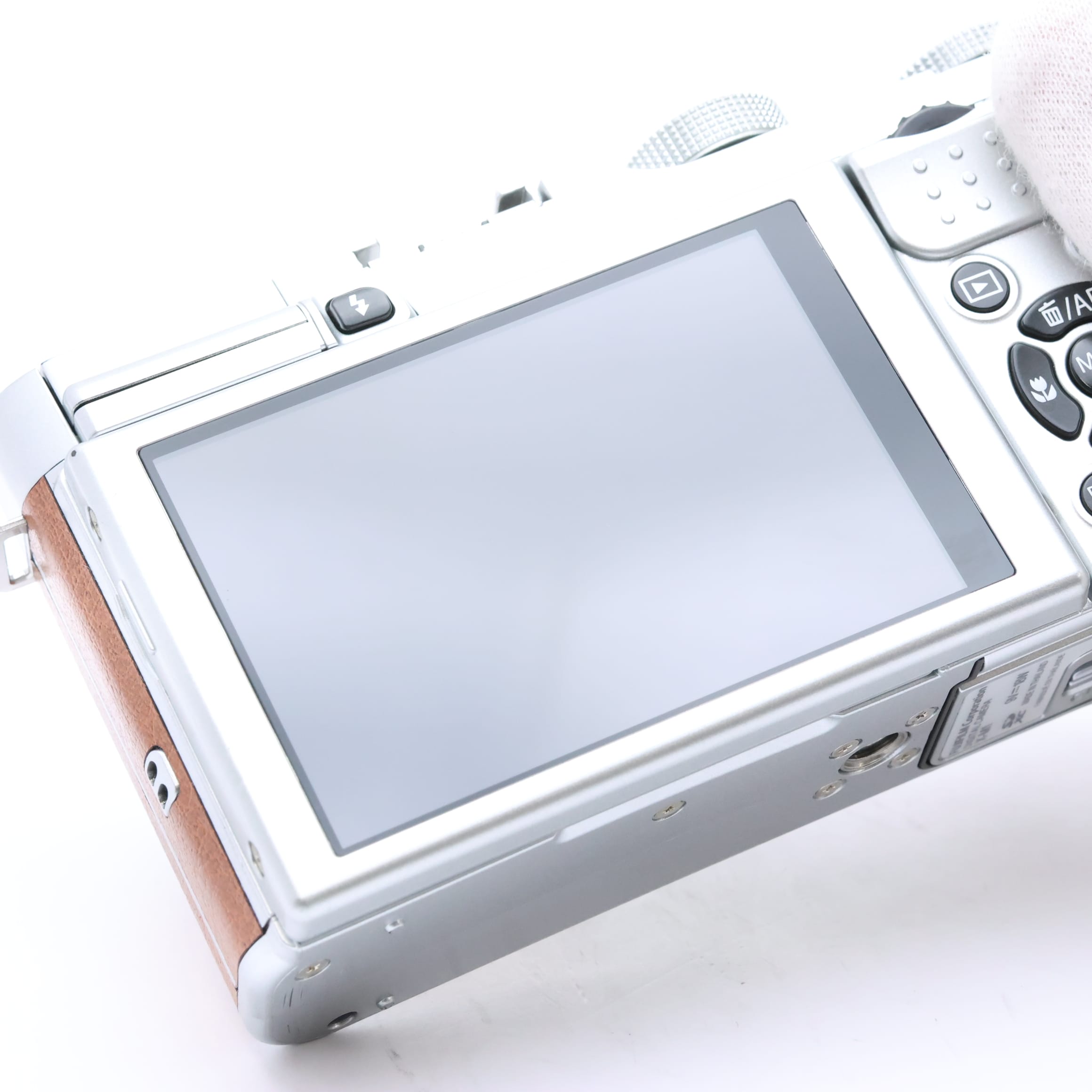中古)FUJIFILM (フジフイルム) X-M1 ボディ ブラウン ブラウン（商品ID