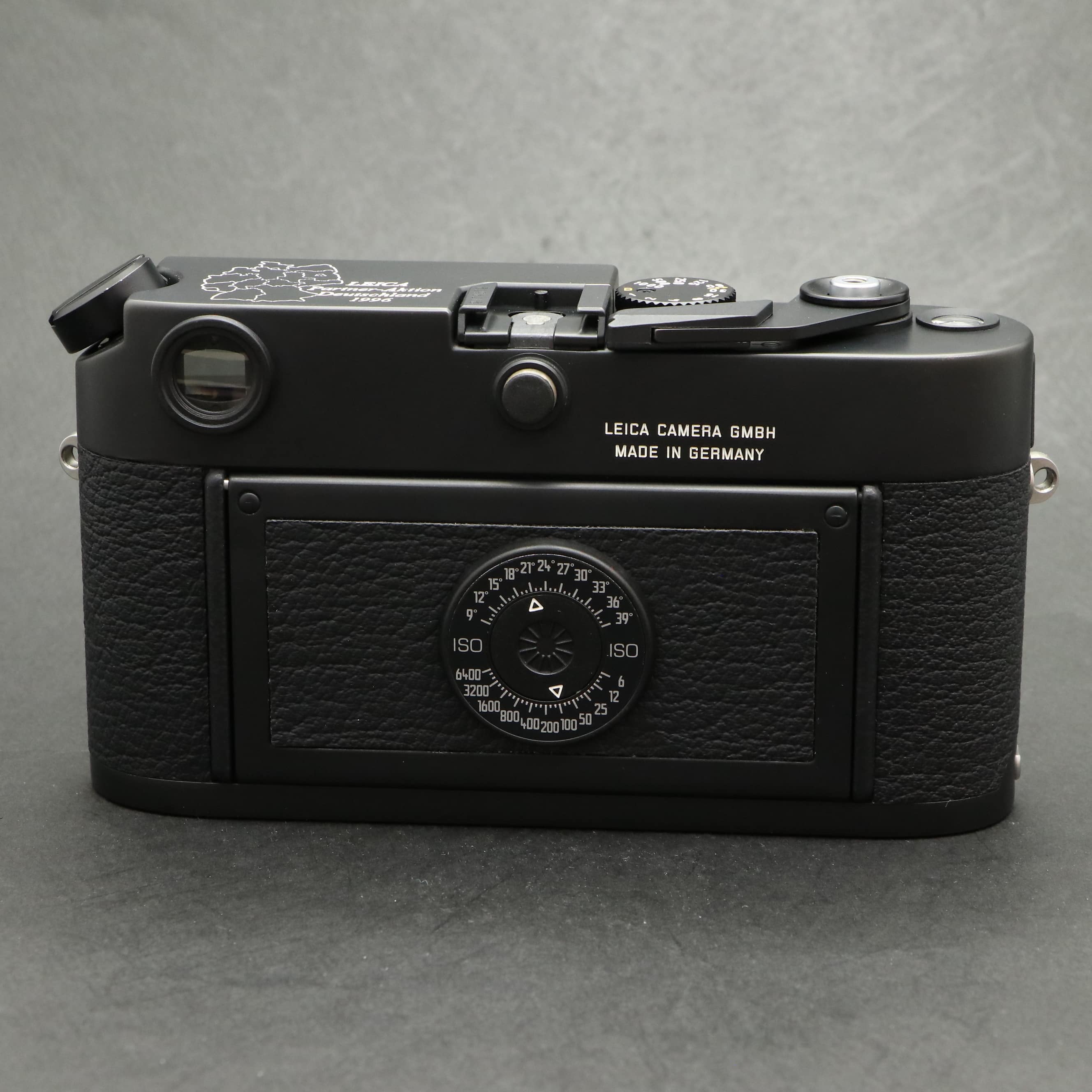 Leica C2 動作確認済 昨日の掘り出し物：3ユーロで完全に動くライカC2ズーム。オリジナルの