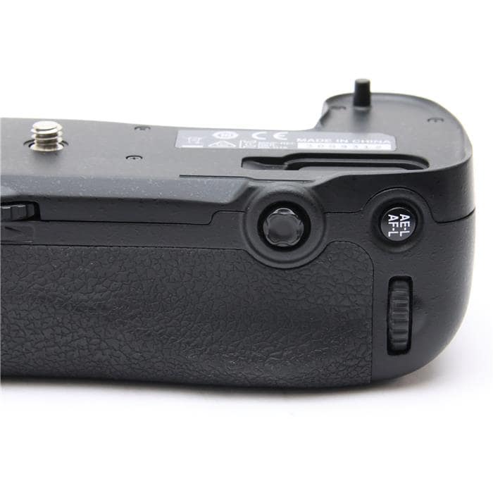 中古)Nikon (ニコン) マルチパワーバッテリーパック MB-D16（商品ID