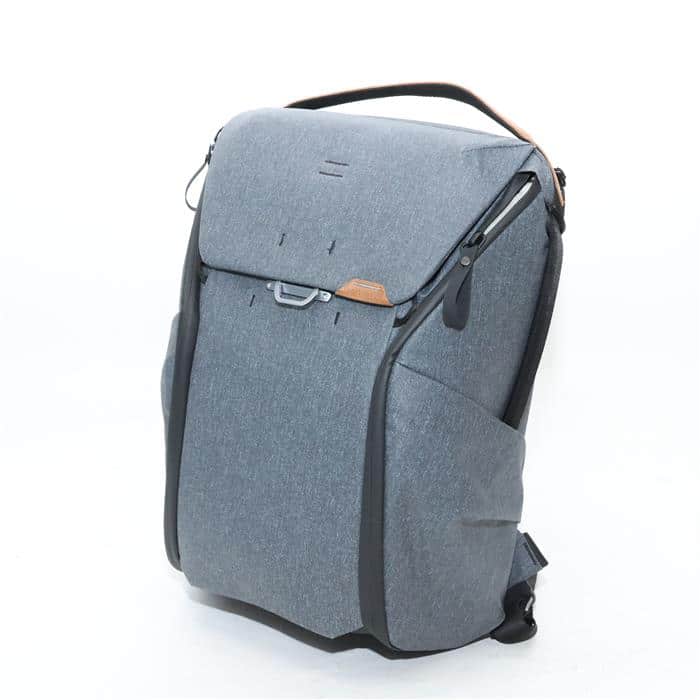 中古)peak design (ピークデザイン) エブリデイバックパック 20L