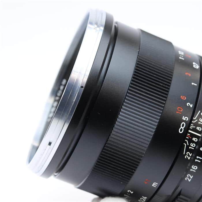 Makro-Planar T* 50mm F2 ZF(ニコンF用)