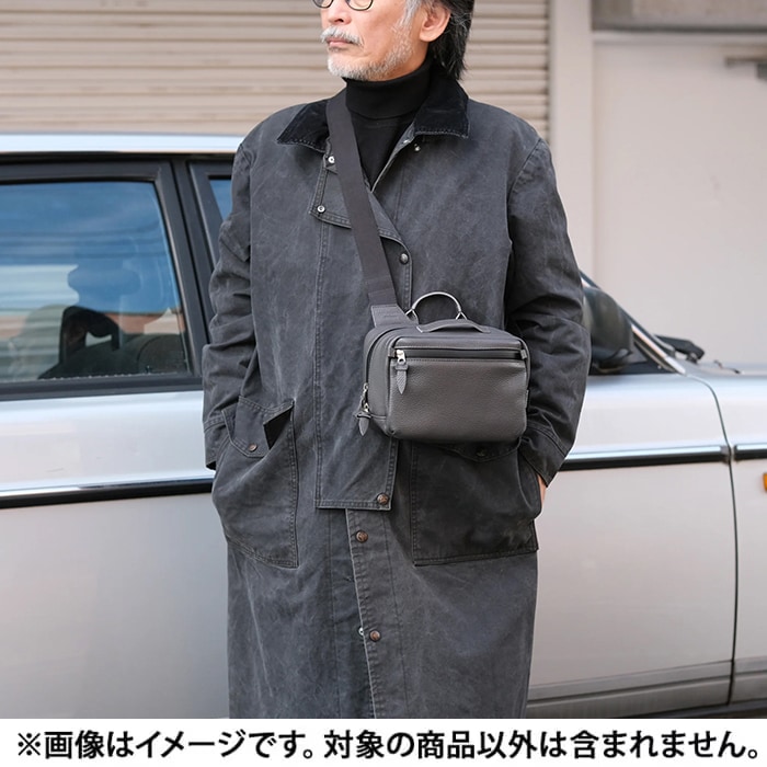 新品)INDUSTRIA（インダストリア） 萩庭桂太氏が理想とするレザー
