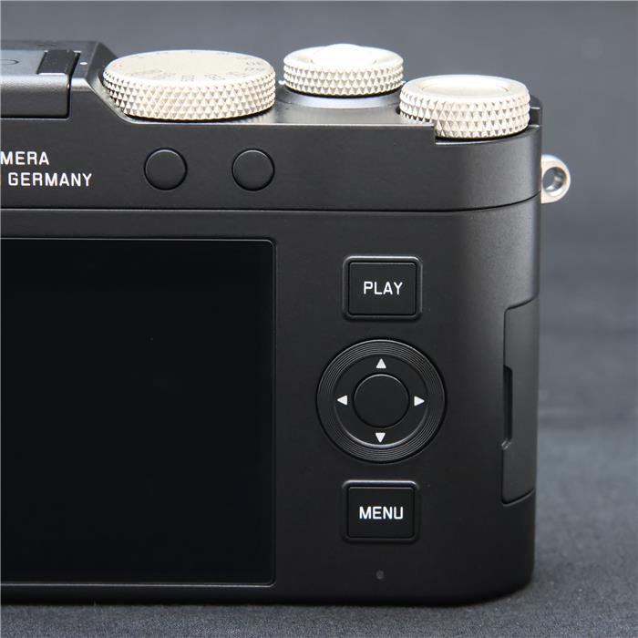 ライカ D-LUX8 black（中古美品！アクセサリー多数！！！） 中古)Leica (ライカ) D-LUX8 100 YEARS OF LEICA（商品ID