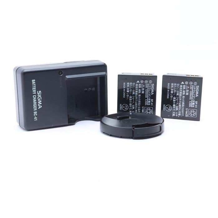 SIGMA DP3 Merrill 本体とバッテリー SIGMA DP3 Merrill 本体とバッテリー
