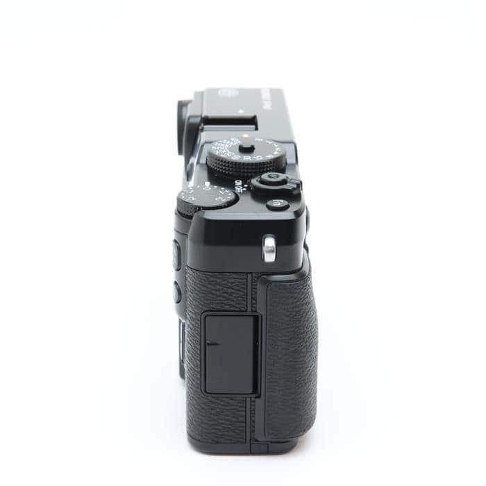Fujifilm X-Pro1 ほぼ未使用のデッドストック品 Fujifilm X-Pro1 ほぼ未使用のデッドストック品 Fujifilm X-Pro1