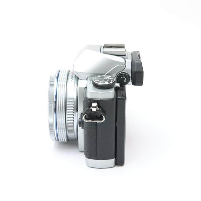中古)OLYMPUS (オリンパス) OM-D E-M10 14-42mm EZレンズキット