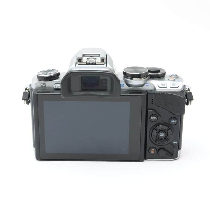 OLYMPUS - OLYMPUS OM-D E-M10 レンズセット シルバー 超美品です OM-D OLYMPUS オリンパス ミラーレス E-M10 レンズキット