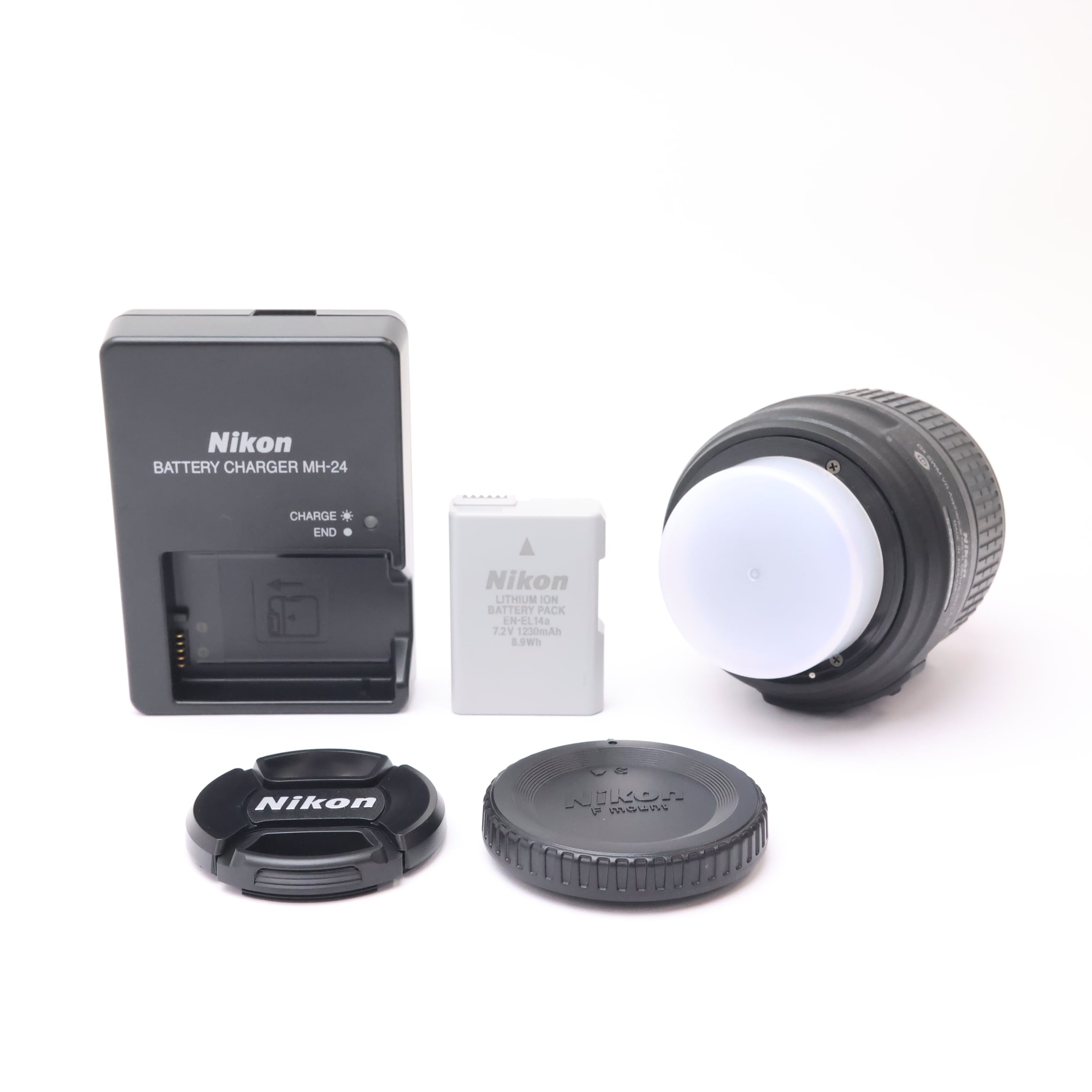 中古)Nikon (ニコン) D3200 レンズキット ブラック（商品ID 