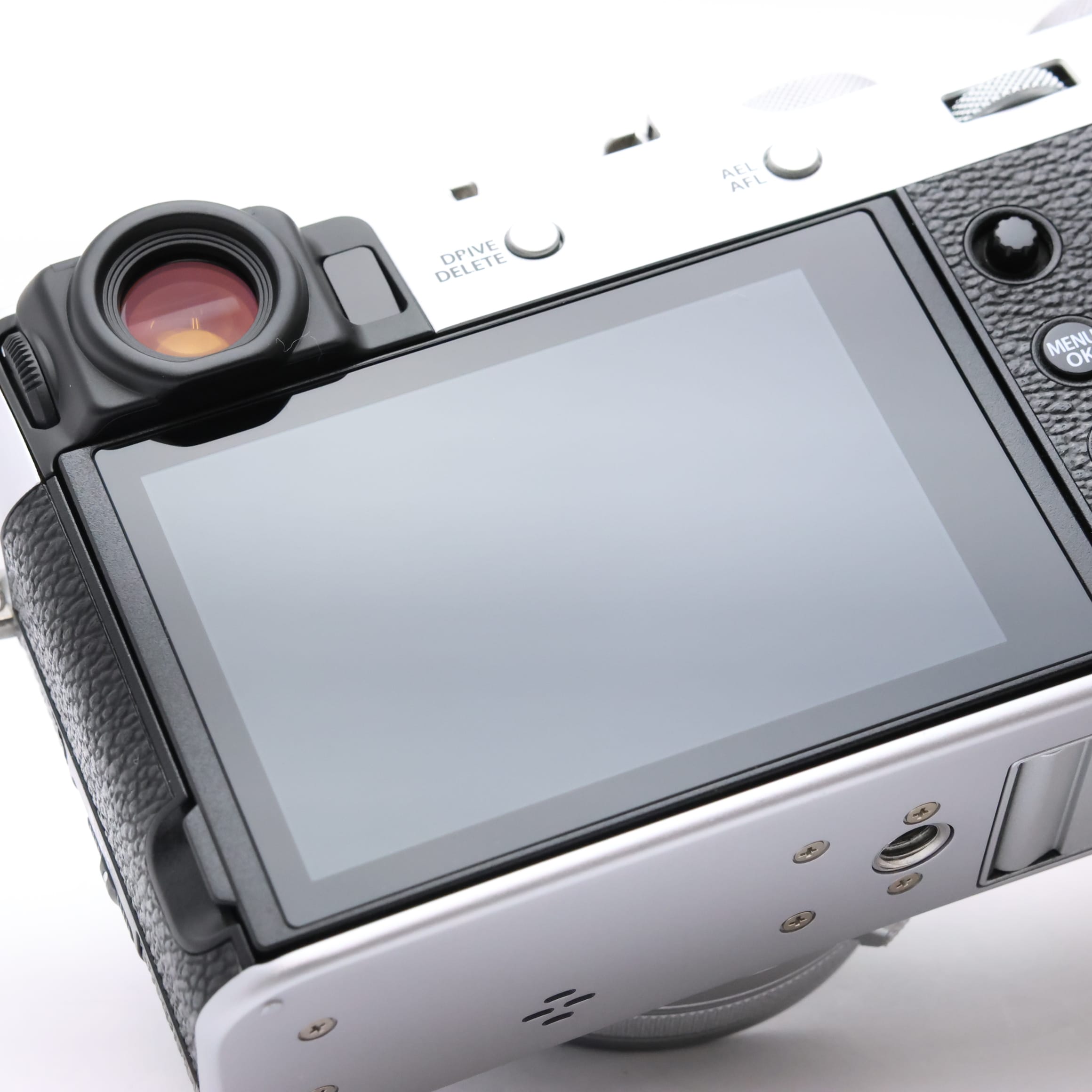 中古)FUJIFILM (フジフイルム) X100V シルバー（商品ID：3717030180486
