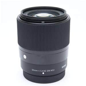 xマウント シグマ30mm1.4DCDN美品　未記入保証書あり xマウント シグマ30mm1.4DCDN美品 未記入保証書あり xマウント シグマ