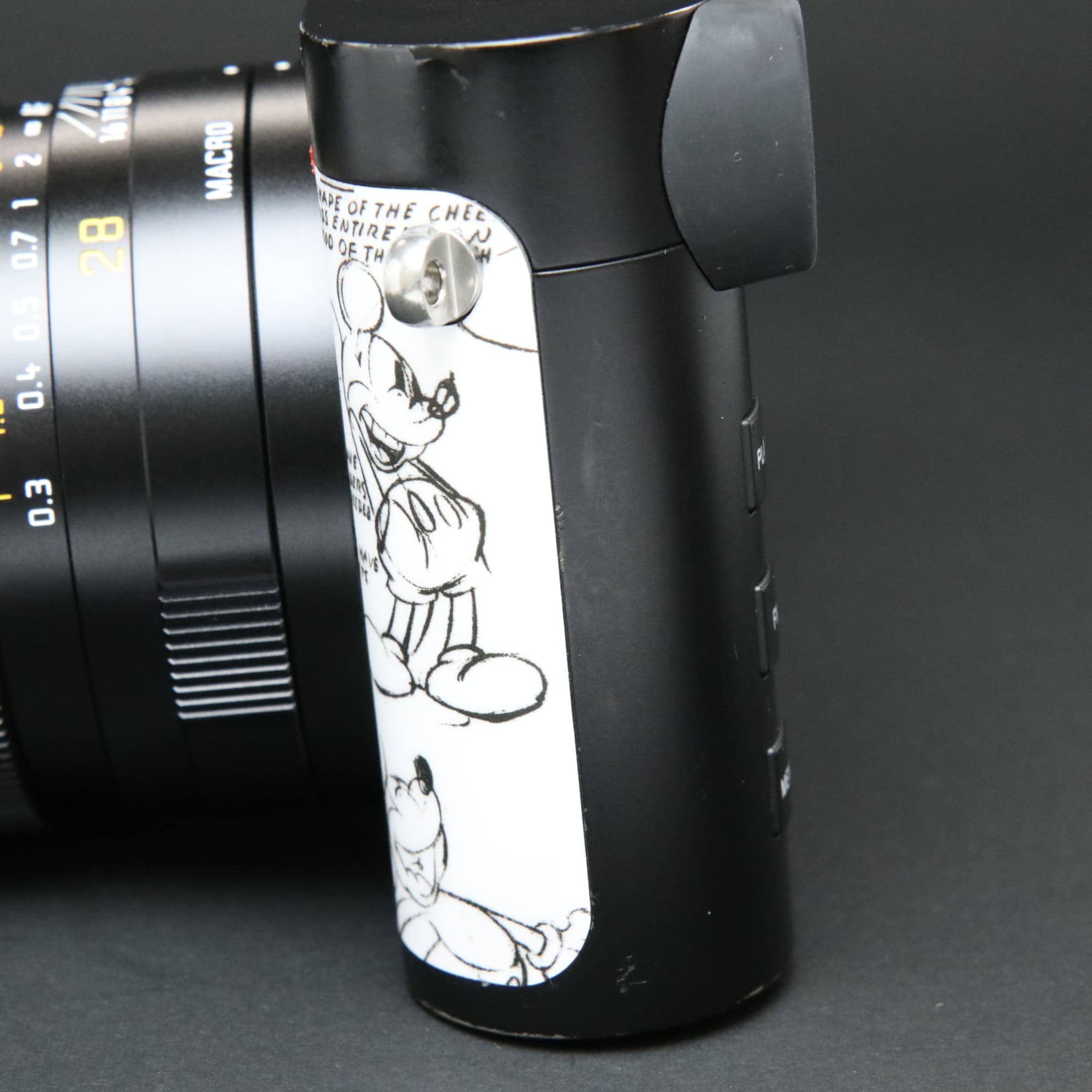 中古)Leica (ライカ) Q2 Disney 100 Years of Wonder（商品ID