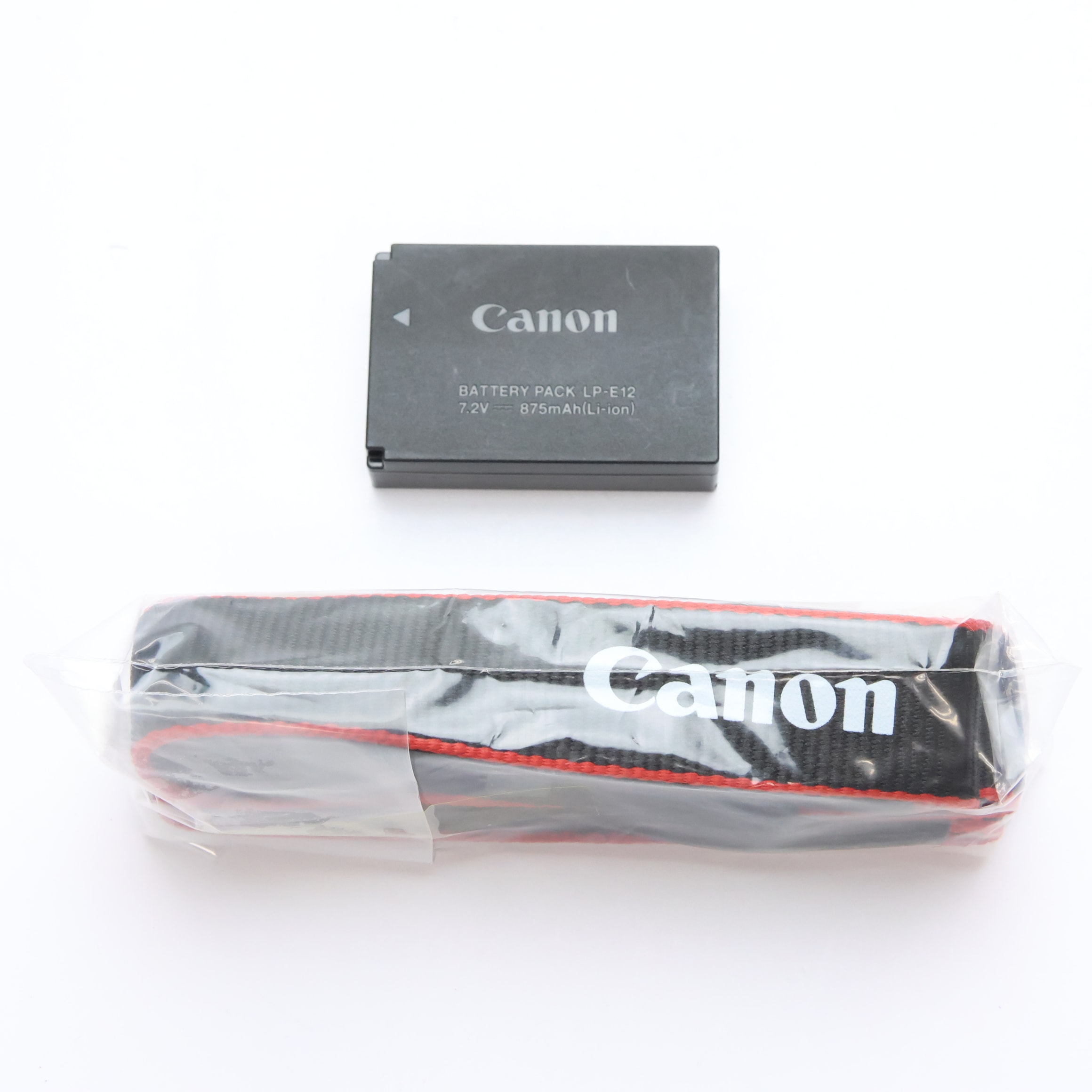 中古)Canon (キヤノン) EOS Kiss M EF-M15-45 IS STM レンズキット 