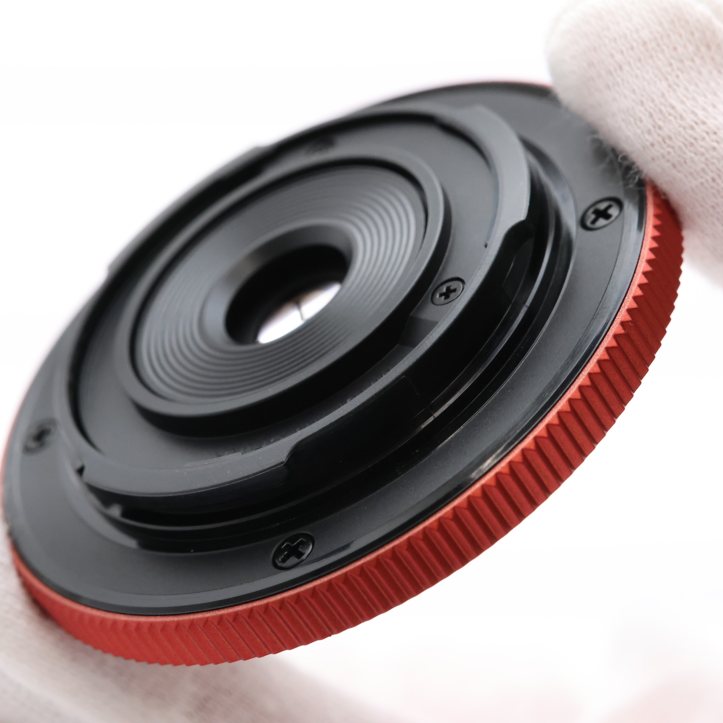 OLYMPUS BCL-1580 RED ボディキャップレンズ パンケーキ 新品 中古)OLYMPUS (オリンパス) ボディキャップレンズ BCL-1580 レッド