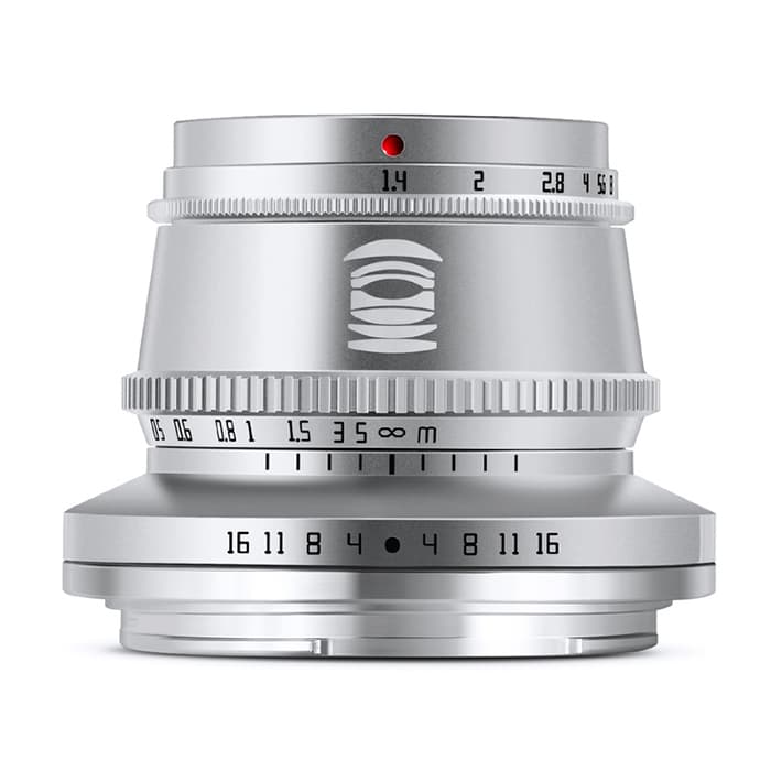 (新品)銘匠光学 (めいしょうこうがく) TTArtisan 35mm F1.4 C (ライカSL/TL APS-C用)  シルバー（商品ID：4589457587495）詳細ページ | デジタルカメラ、ミラーレスカメラ、交換レンズの総合サイト｜マップカメラ