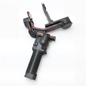 ディージェイアイ DJI RS 2 Proコンボ キレイ!! Amazon.co.jp: DJI RS 2 Proコンボ、3軸手持ちスタビライザー