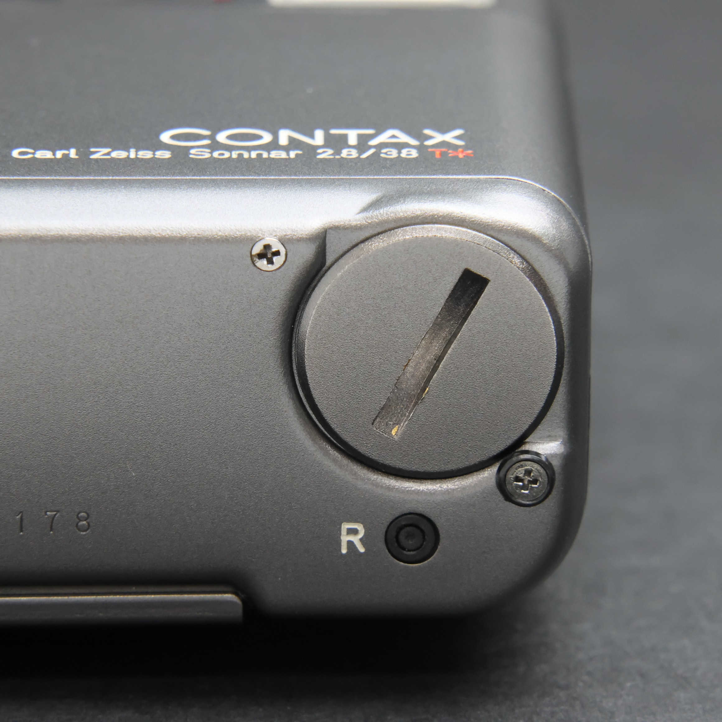 中古)CONTAX (コンタックス) T2 D チタンブラック（商品ID