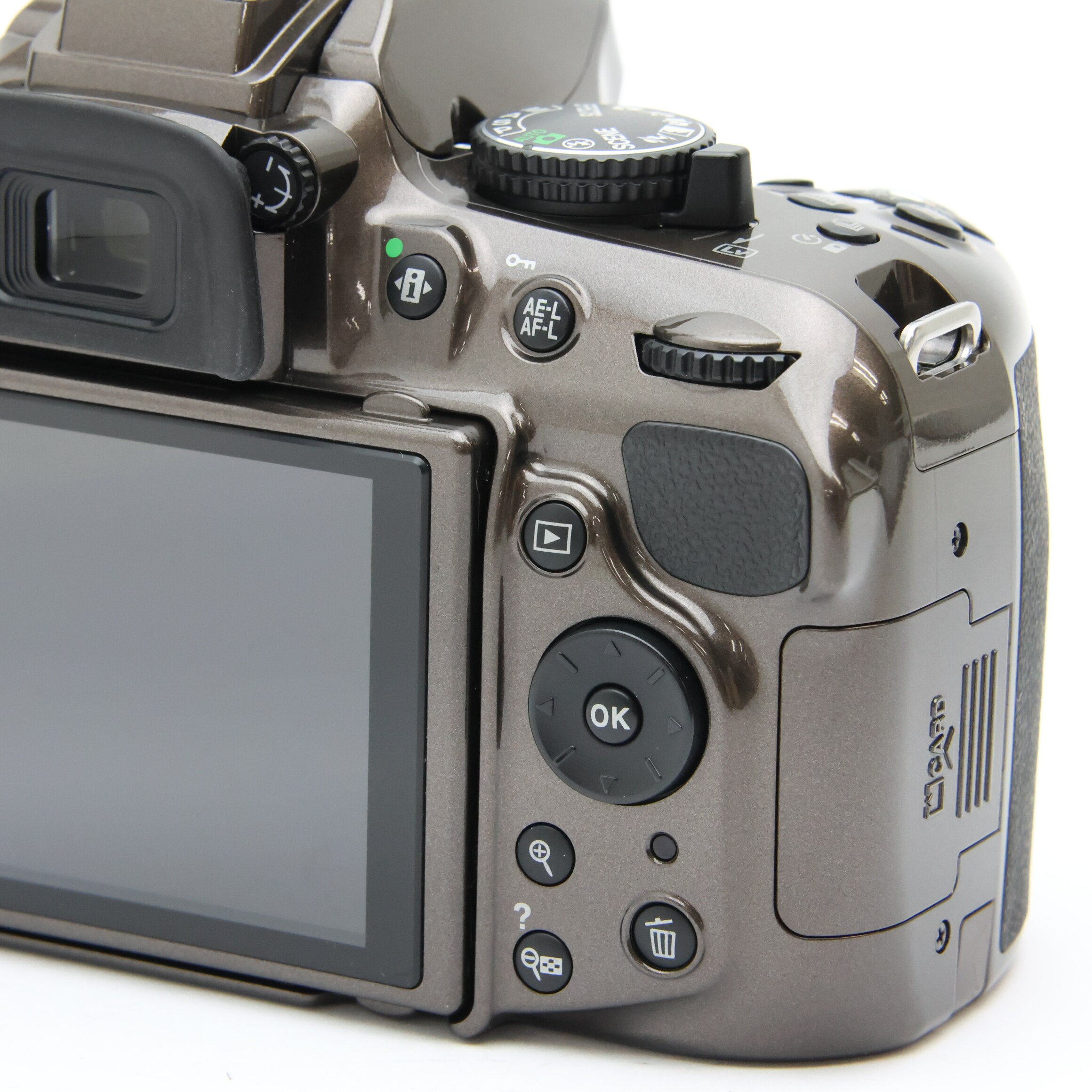 中古)Nikon (ニコン) D5200 ダブルズームキット ブロンズ（商品ID 