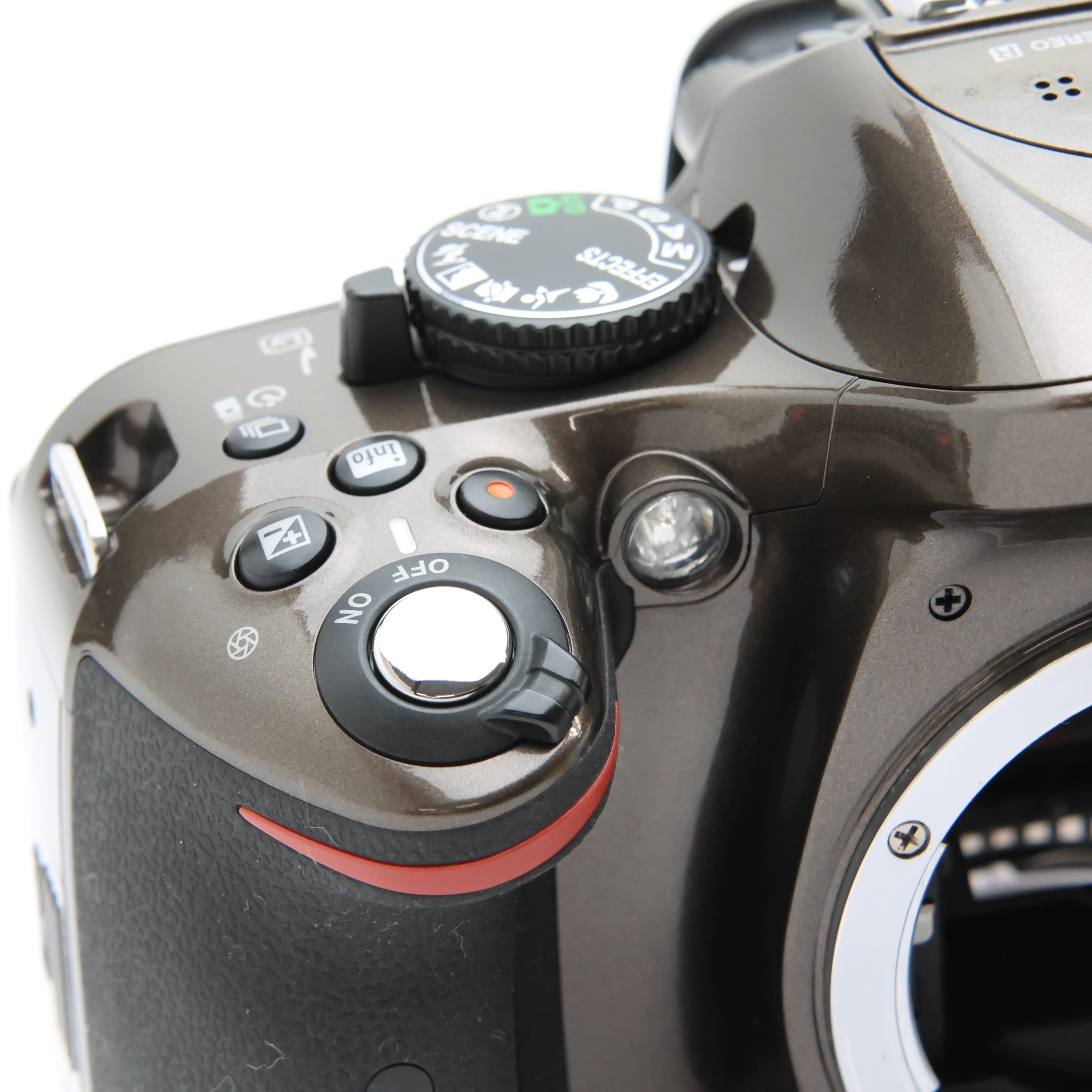 D5200 ダブルズームキット | Nikon デジタル一眼レフカメラ ニコン