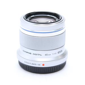 新品)OLYMPUS (オリンパス) M.ZUIKO DIGITAL 45mm F1.8 シルバー（商品
