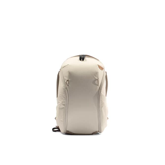 (新品)peak design (ピークデザイン) エブリデイバックパック 15L Zip BEDBZ-15-BO-2  ボーン（商品ID：0818373021511）詳細ページ | デジタルカメラ、ミラーレスカメラ、交換レンズの総合サイト｜マップカメラ