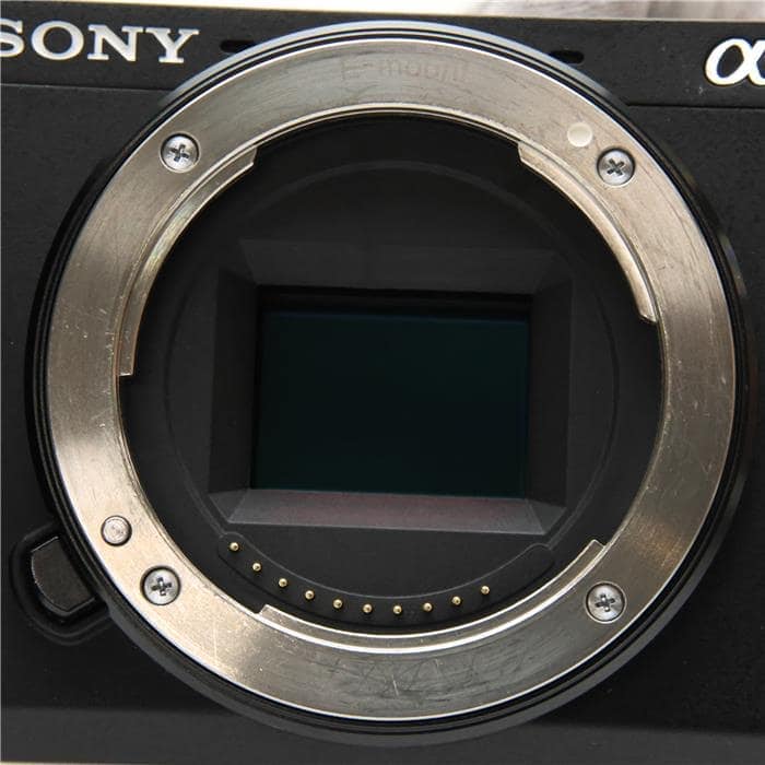 《良品》SONY α6400 ボディ ILCE-6400 II テレビ、オーディオ、カメラ 中古 良品 ソニー α6400
