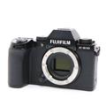 FUJIFILM (フジフイルム) X-S10 ボディ ブラック