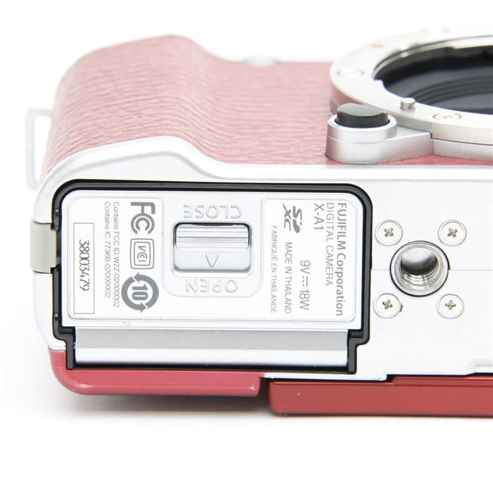 中古)FUJIFILM (フジフイルム) X-A1 ズームレンズキット レッド（商品