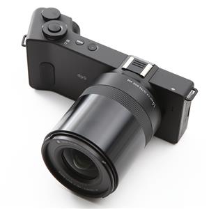 SIGMA (シグマ) dp0 Quattro