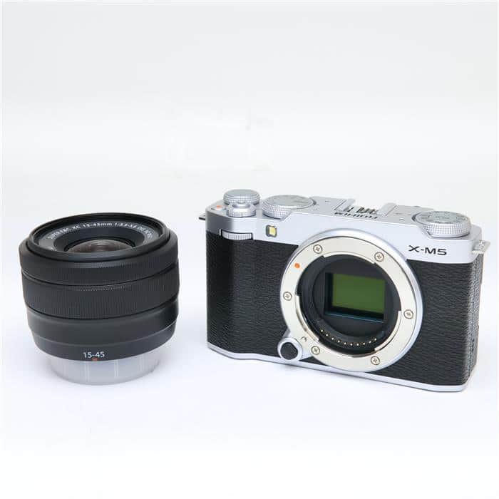X-M5 XC15-45mmレンズキット