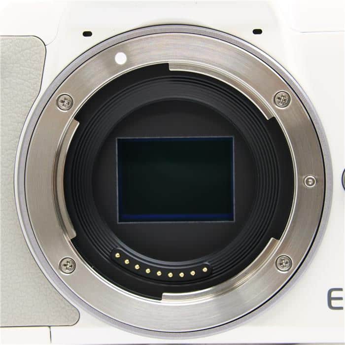 EOS Kiss M ダブルズームキット