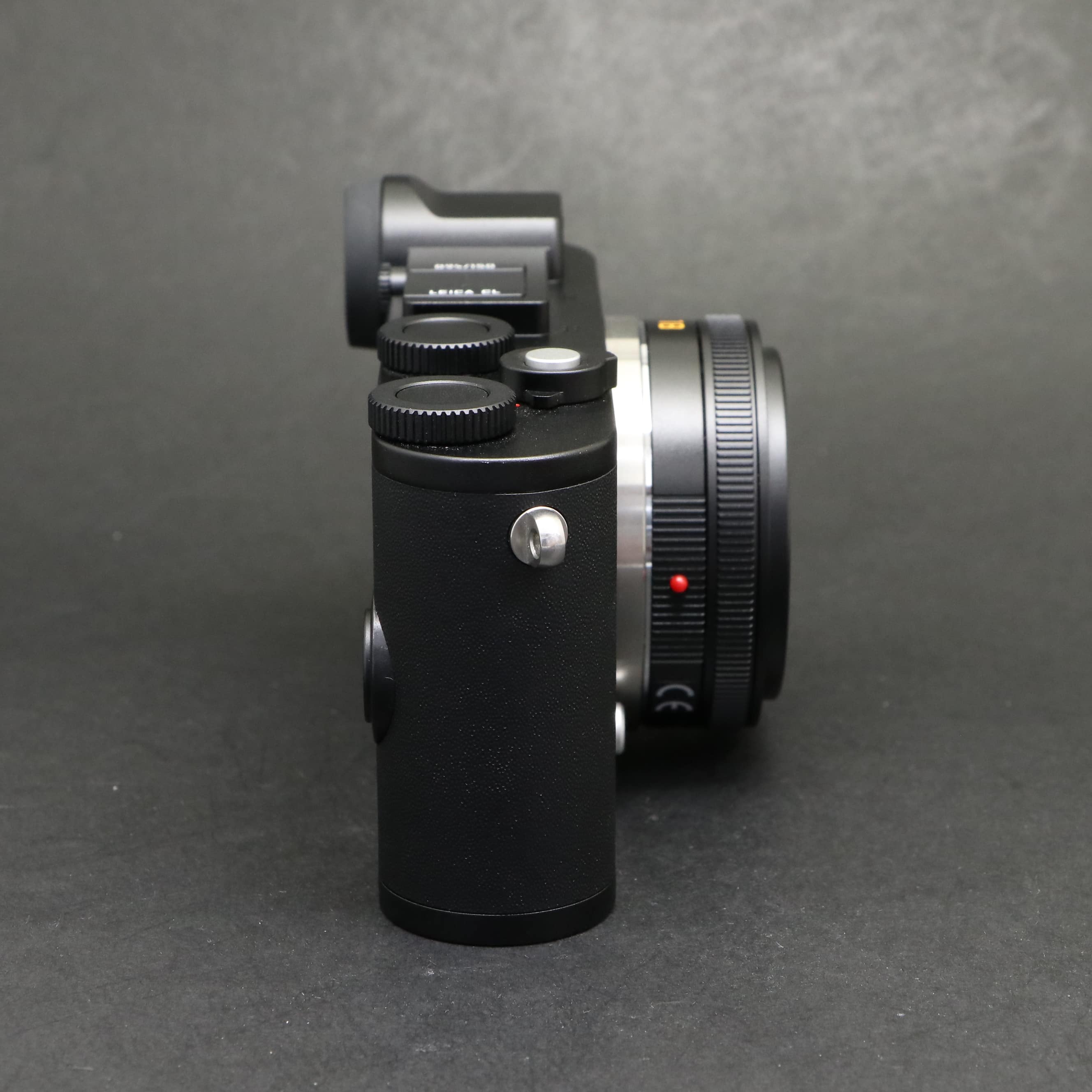 Leica CL ブラック ボディのみ ライカ 19301 | デジタル 美品ライカ 