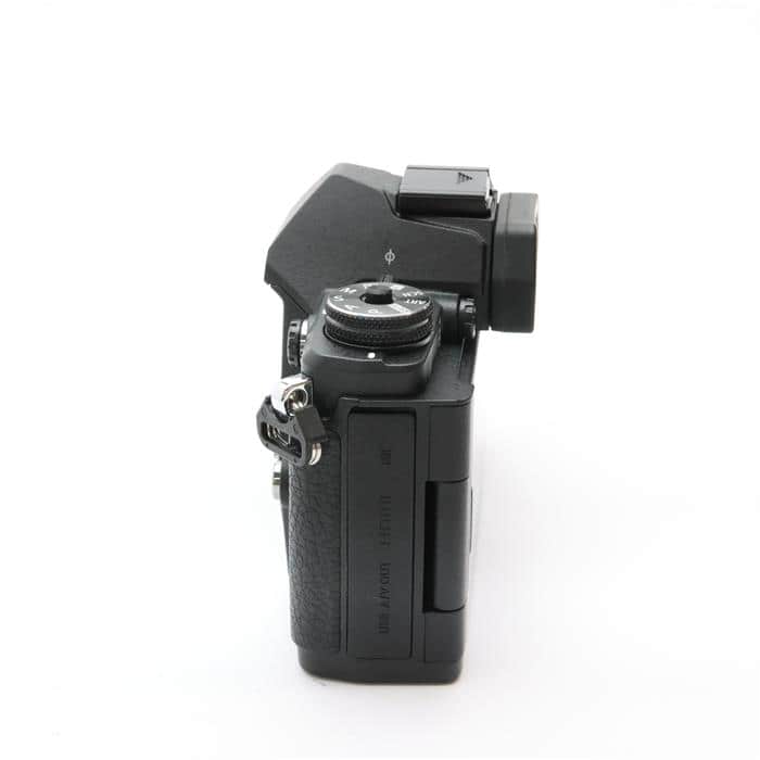 美品 OLYMPUS OM-D E-M5 II ボディ S数1241回 1352 美品 OLYMPUS OM-D E-M5 II ボディ S数1241回 1352 価格.com -
