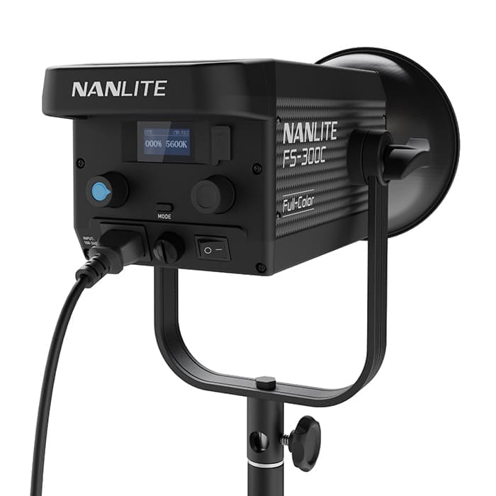 NANLITE FS-300C LEDスポットライト　国内正規品 NANLITE FS-300C 撮影用ライト LEDスポットライト 300W RGBライト