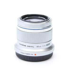 新品)OLYMPUS (オリンパス) M.ZUIKO DIGITAL 45mm F1.8 シルバー（商品