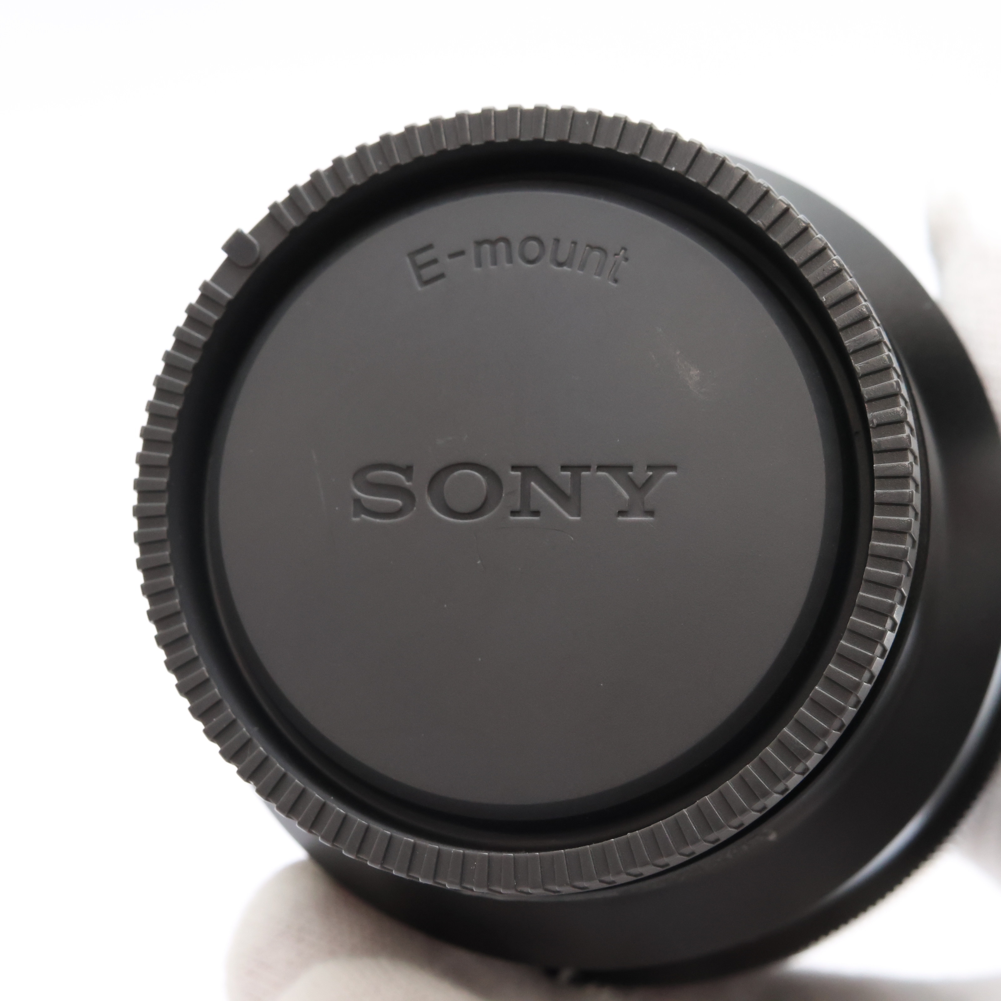 並品》SONY FE 85mm F1.8 SEL85F18 使用回数1回】ソニー SONY FE