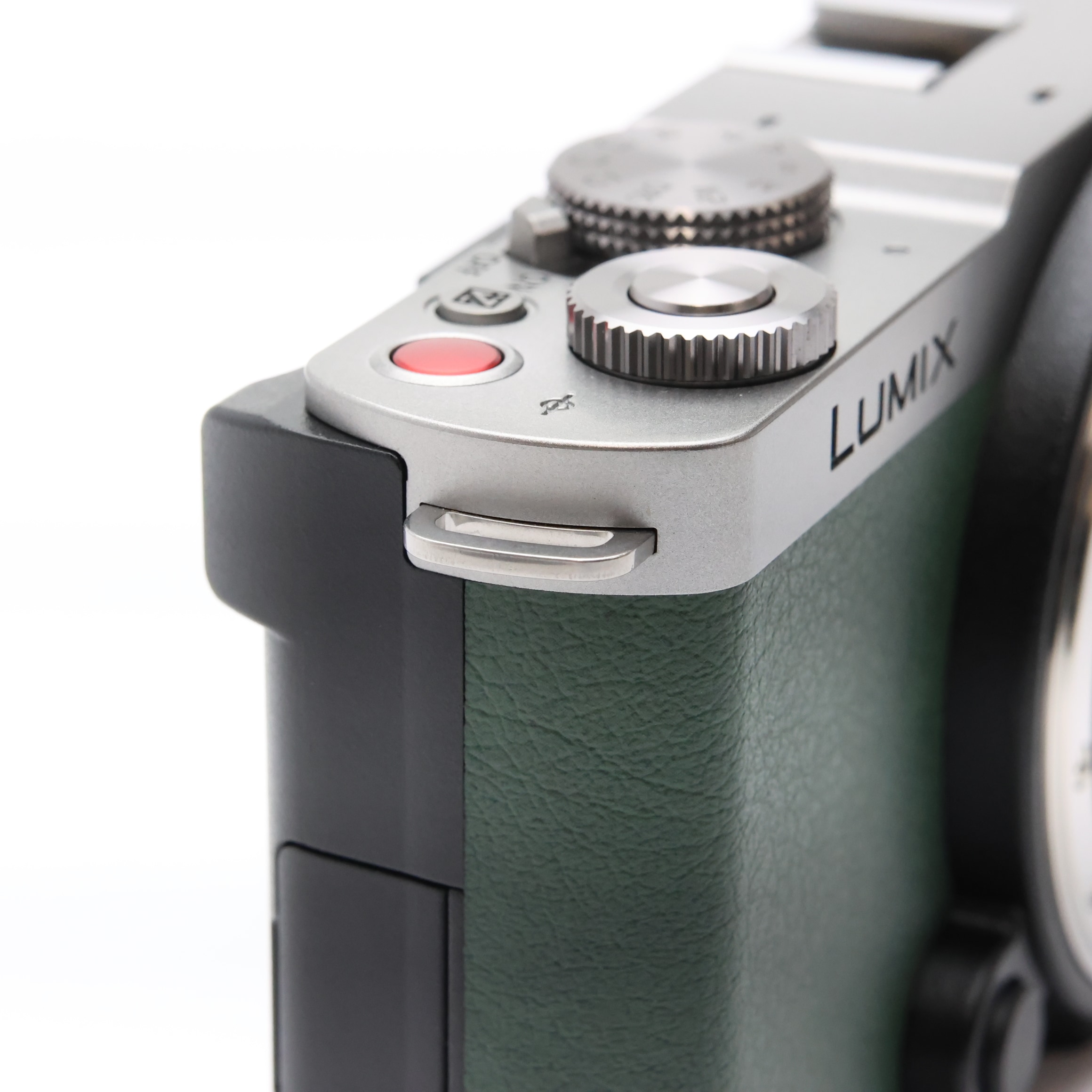 中古)Panasonic (パナソニック) LUMIX S9 ボディ DC-S9-S エクステリア