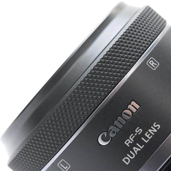 RF-S7.8mm F4 STM DUAL