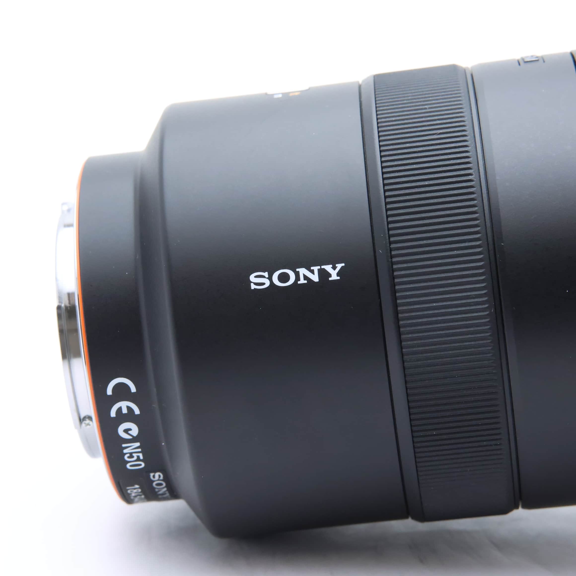 ま*る様 【新品ケース付】SONY ソニー SAL70300G 70-300mm Amazon.com : Sony SAL70300G 70-300mm f/4.5-5.6 SSM ED G-Series