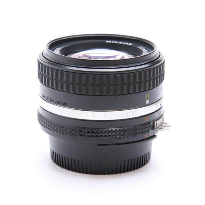 超美品 ニコン AI-S 50mm f1.4 MF レンズ HS-9 B321 Nikon (ニコン)