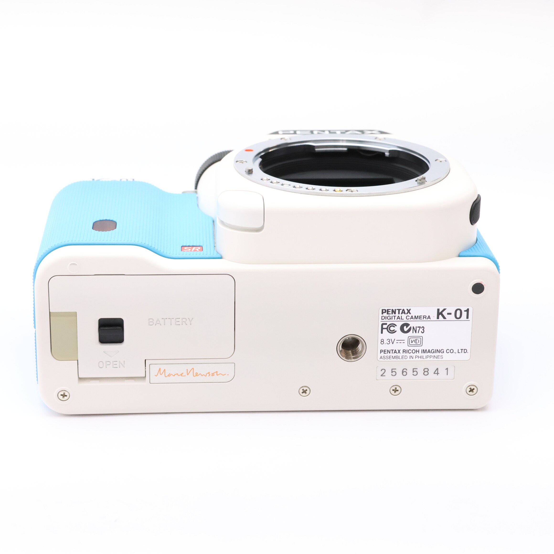 中古)PENTAX (ペンタックス) K-01 ボディ ホワイト/ブルー（商品ID 