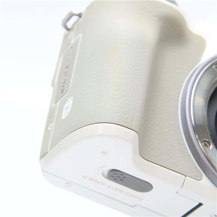 専用☆ジャンク☆キヤノン EOS KISS M ホワイト ボディのみ/CANON 中古)Canon (キヤノン) EOS Kiss M ボディ ホワイト（商品ID