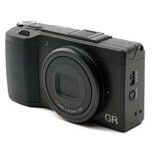 RICOH (リコー) GR II
