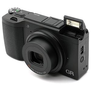 RICOH (リコー) GR II