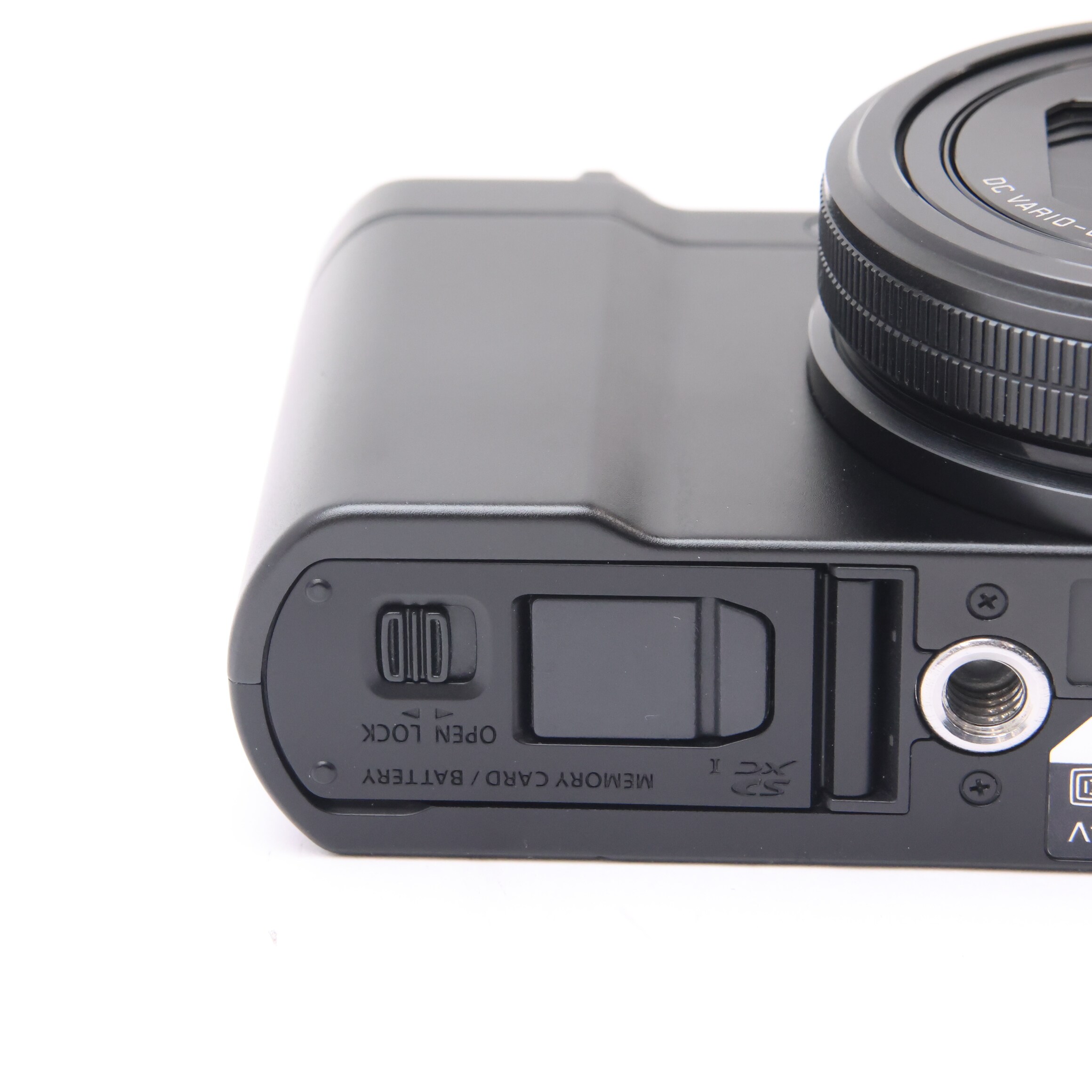中古)Panasonic (パナソニック) LUMIX DMC-TX1（商品ID：3717030343553 