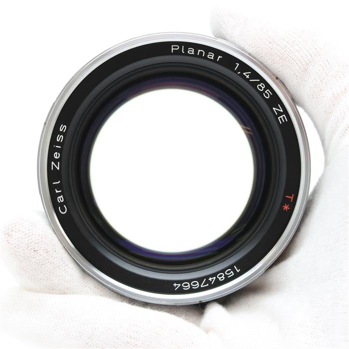 Planar T* 85mm F1.4 ZE(キヤノンEF用)