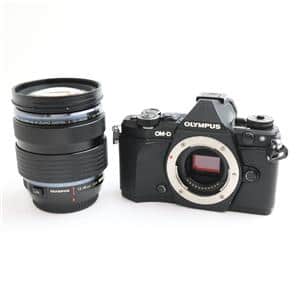 OLYMPUS OM-D E-M5 12-40mm F2.8レンズキット 40Mハイレゾショットの高画質をフルに活かす大口径・高性能