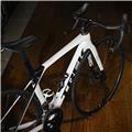 TREK (トレック) 2024モデル MADONE SL GEN8 105 R7170 Di2 12S 50サイズ（166-175cm）ロードバイク
