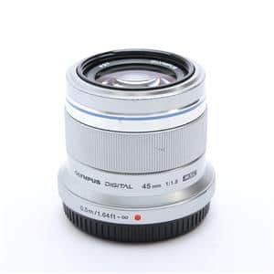 新品)OLYMPUS (オリンパス) M.ZUIKO DIGITAL 45mm F1.8 シルバー（商品